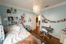Enlarge photo 35