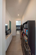 Enlarge photo 33