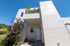 Enlarge photo 106