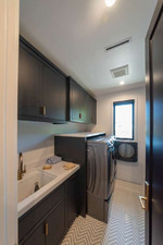 Enlarge photo 113