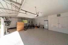Enlarge photo 115