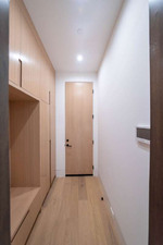 Enlarge photo 43