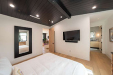 Enlarge photo 59