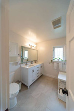 Enlarge photo 48