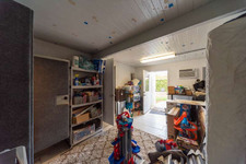 Enlarge photo 64