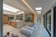 Enlarge photo 30
