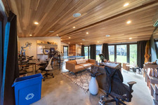 Enlarge photo 37