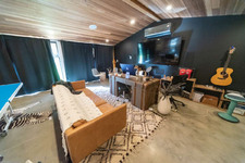Enlarge photo 41