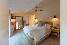Enlarge photo 48