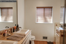 Enlarge photo 44