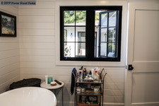Enlarge photo 56