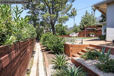 Enlarge photo 42