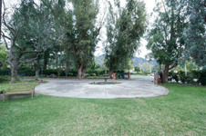 Enlarge photo 8