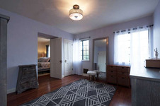 Enlarge photo 104