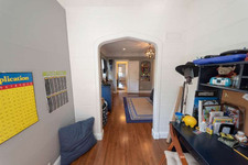 Enlarge photo 57