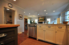 Enlarge photo 24