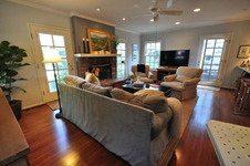 Enlarge photo 35