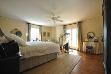 Enlarge photo 51