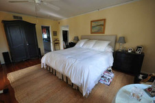 Enlarge photo 52