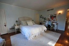 Enlarge photo 57