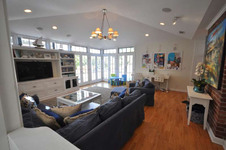 Enlarge photo 32