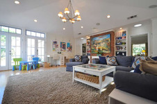 Enlarge photo 35