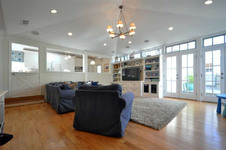 Enlarge photo 38