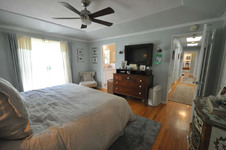 Enlarge photo 46