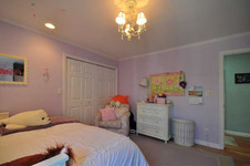 Enlarge photo 48