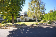 Enlarge photo 2