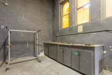 Enlarge photo 51