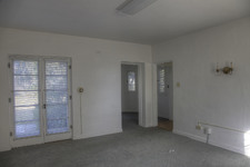 Enlarge photo 123