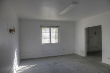 Enlarge photo 124