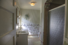 Enlarge photo 84