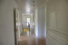 Enlarge photo 140
