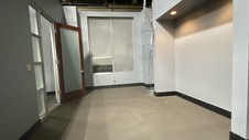 Enlarge photo 27