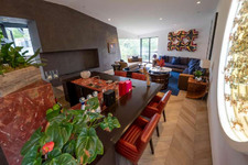 Enlarge photo 22