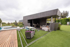 Enlarge photo 116
