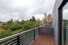 Enlarge photo 140