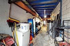 Enlarge photo 44