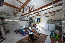 Enlarge photo 71