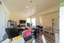 Enlarge photo 55