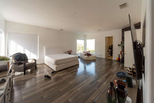 Enlarge photo 66