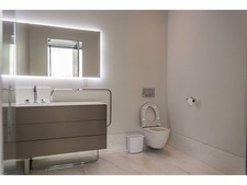 Enlarge photo 115