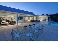 Enlarge photo 129