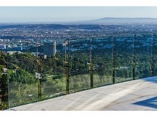 Enlarge photo 148