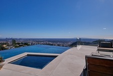 Enlarge photo 91