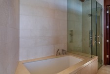 Enlarge photo 119