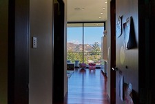 Enlarge photo 136