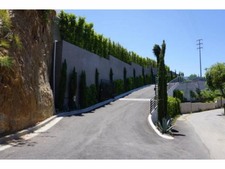 5004 Hollywood Hills